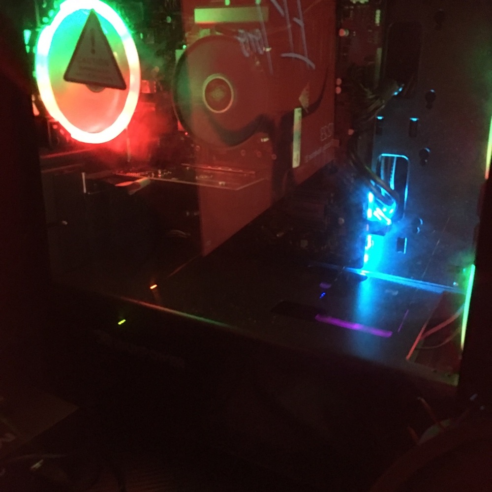 I’m selling an ibuypower gaming pc selling because I don’t play it no more
